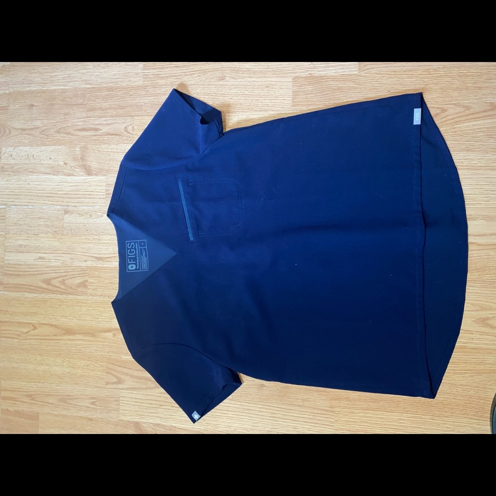 Navy Figs Top S